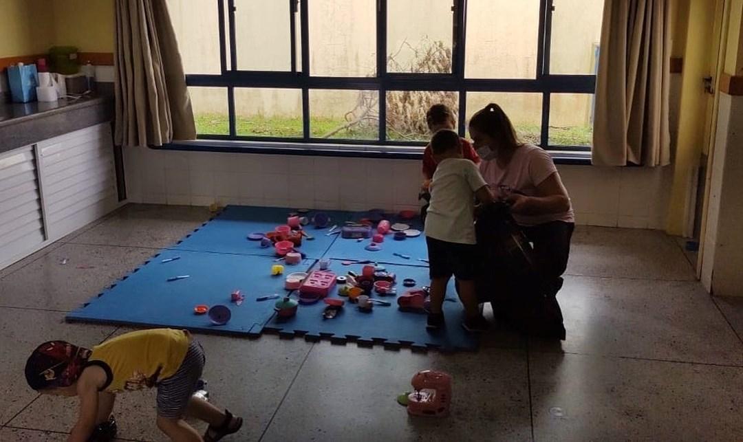 Centro Municipal de Educação Infantil Pequeno Polegar atende em regime de plantão em Imbuia