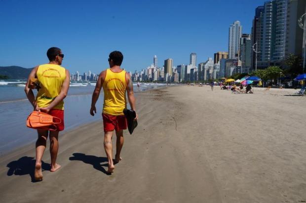  Santa Catarina recebeu mais de 6 milhões de turistas e registrou menos ocorrências policiais no Verão