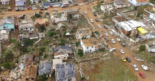 Portaria libera R$ 2,8 milhões para municípios atingidos por tornado em SC 