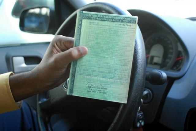 IPVA de veículos com final 7 deve ser pago até sexta-feira, 31