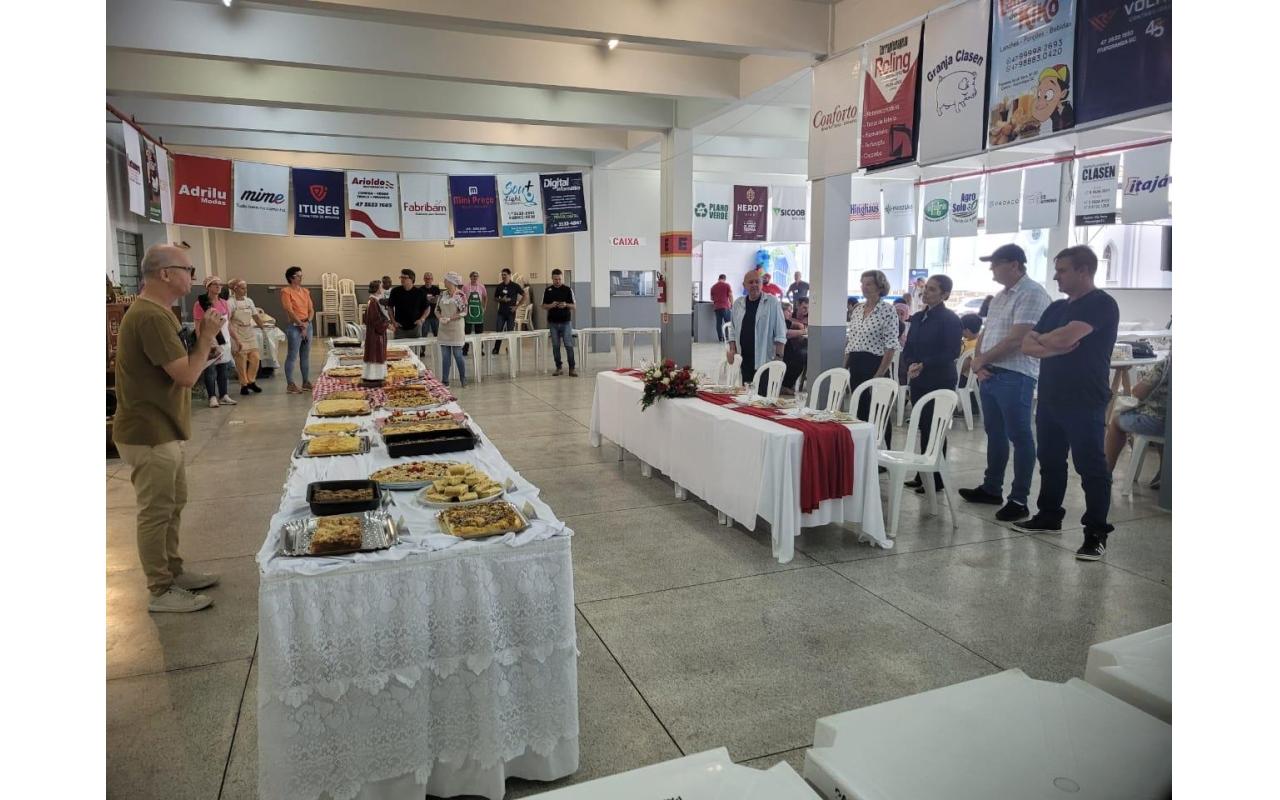1º Festival de Cucas Santo Estevão foi realizado nesse sábado durante a festa da Matriz de Ituporanga  