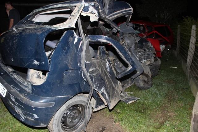 Acidente mata mulher e deixa dois feridos na BR-470
