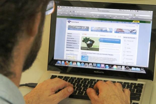 Regularização de declarações atrasadas do IR começa nesta segunda