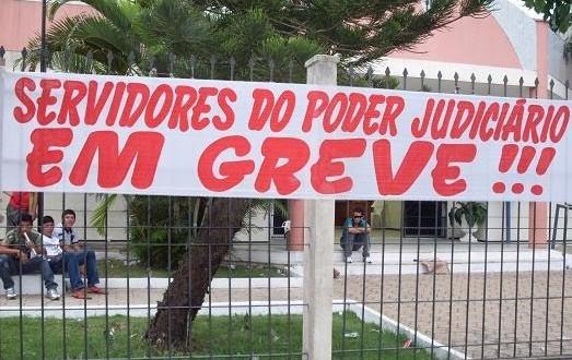 Servidores do judiciário decidem encerrar a greve em Santa Catarina