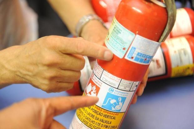 Contran adia por mais três meses obrigatoriedade do uso de extintor veicular ABC