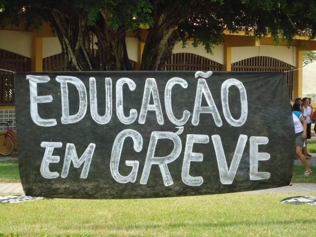 Justiça autoriza desconto de professores em greve em Santa Catarina