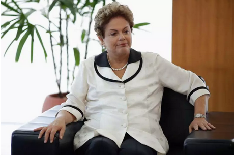 Para 84%, Dilma sabia do esquema de corrupção na Petrobras 