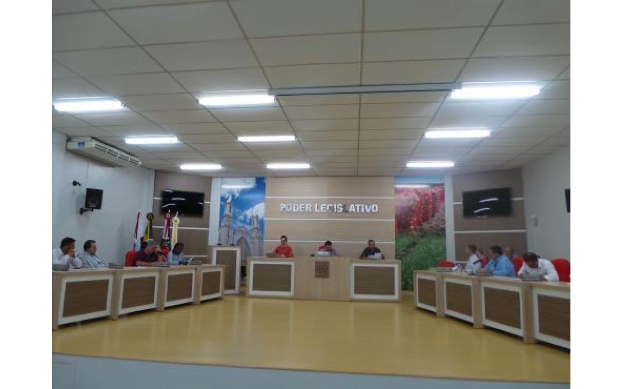 Estacionamento Rotativo de Ituporanga foi discutido na sede da ACEI. Vereador afirma que avaliação do sistema foi positiva
