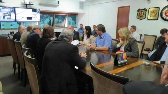 Representantes do Alto Vale e Facisc reúnem-se com secretário de segurança e reivindicam aumento do efetivo na região