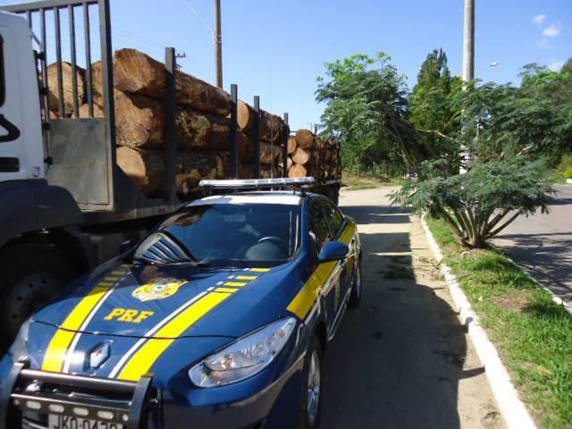 PRF de Rio do Sul realiza comando de excesso de peso