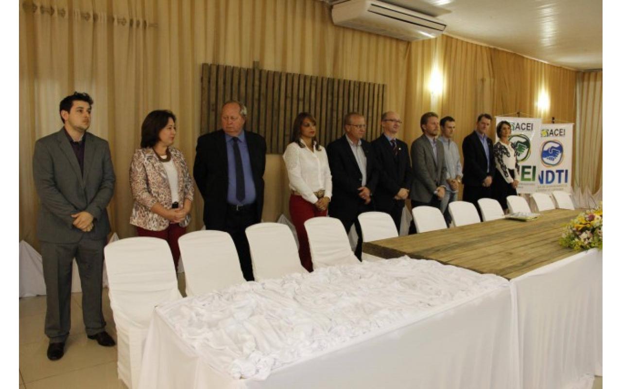 Cássio Vandresen assume por mais dois anos diretoria da Associação Empresarial de Ituporanga