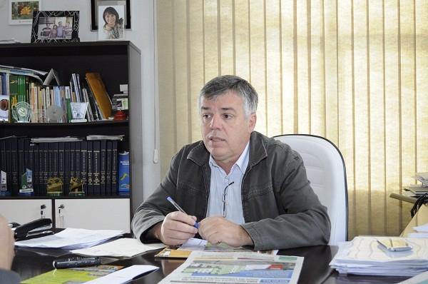 Prefeito de Imbuia assume presidência da AMAVI