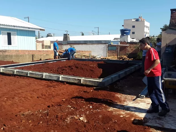 Primeira casa modular feita pelo governo é erguida em Xanxerê