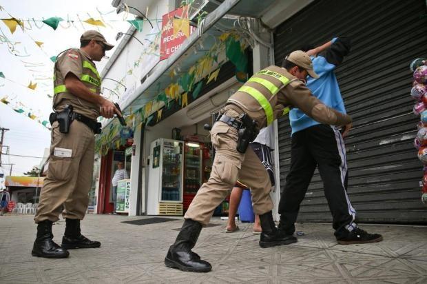 Mudança nas escalas de policiais militares gera aumento de 30% no efetivo nas ruas de Santa Catarina