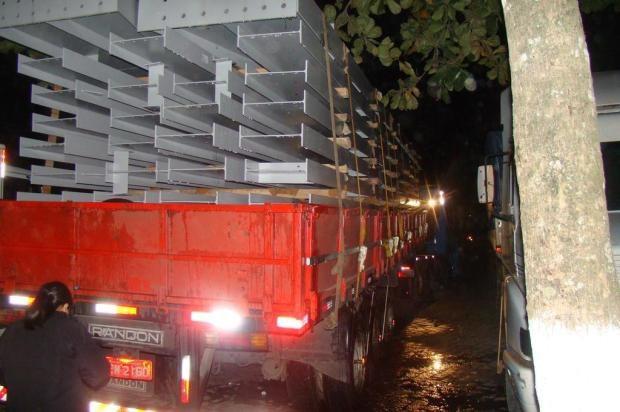 Polícia Civil desarticula duas quadrilhas de roubo de cargas em Santa Catarina