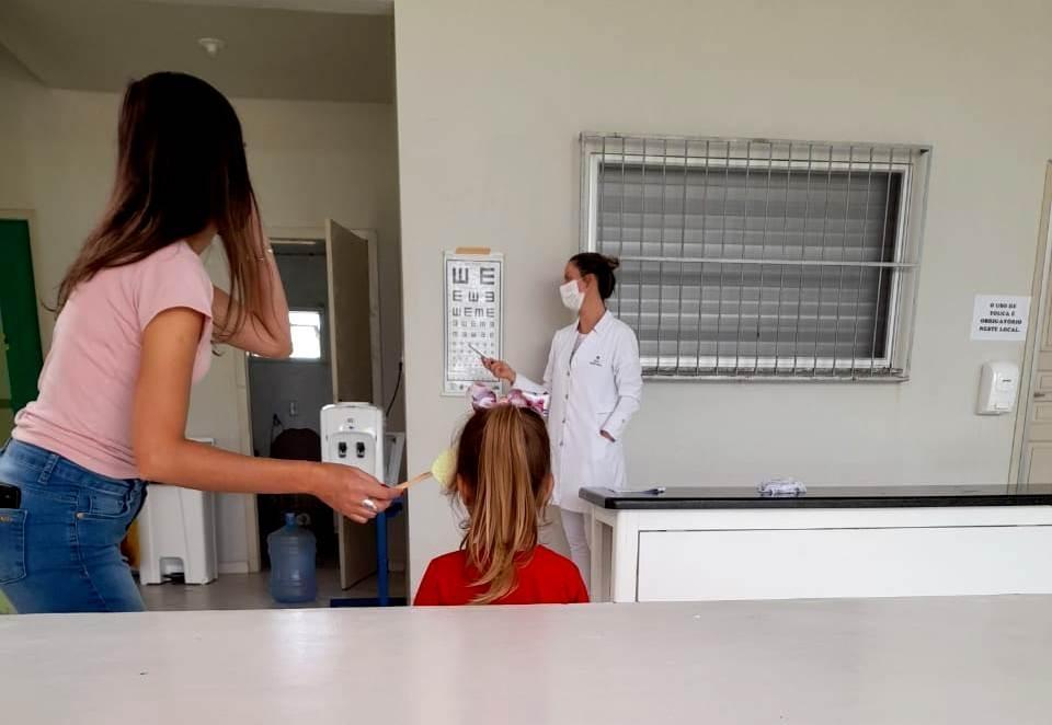 Ação de servidores da Saúde de Ituporanga beneficia estudantes de escola do Rio Bonito