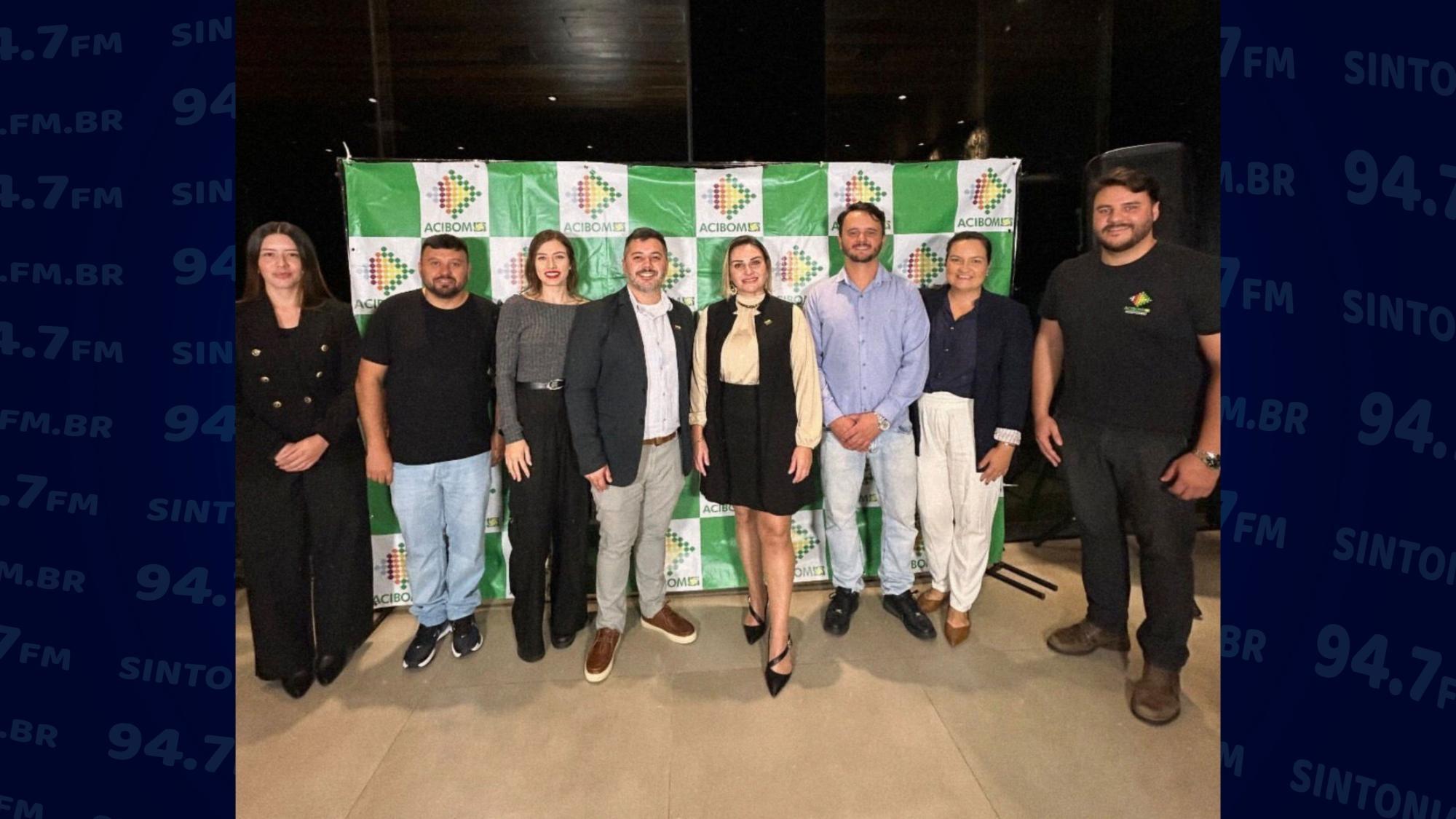 ACIBOM empossa diretoria e reconduz presidente por mais dois anos em Bom Retiro