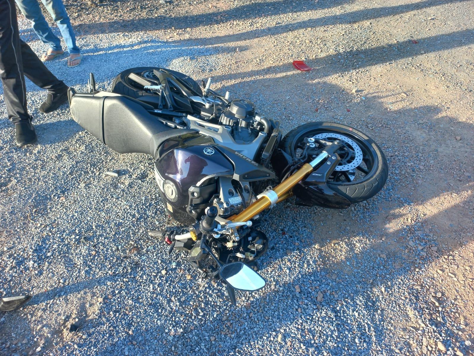 Acidente de trânsito deixa idoso e jovem feridos na SC-350 em Aurora