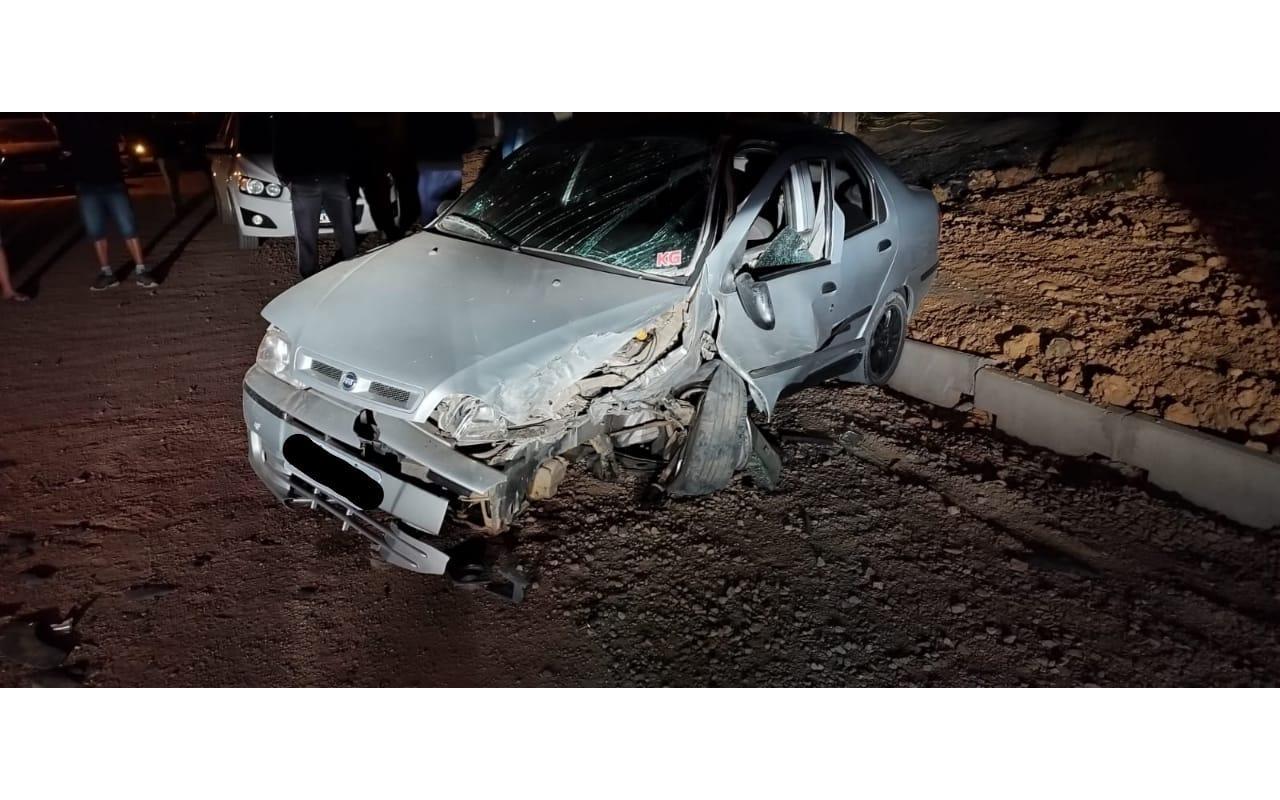 Acidente entre dois veículos deixa duas pessoas feridas em Ituporanga
