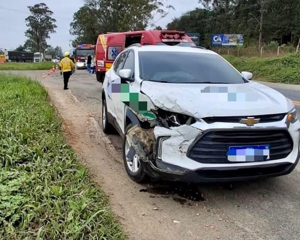 Acidente entre dois veículos deixa homem ferido em Rio do Sul