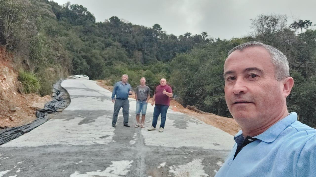 Administração de Alfredo Wagner entrega três obras nesta semana