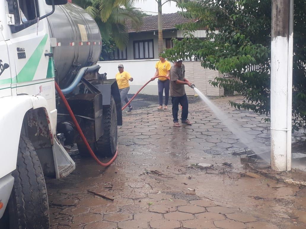 Administração de Ituporanga estuda como resolver problemas nas ruas que sofrem com alagamentos