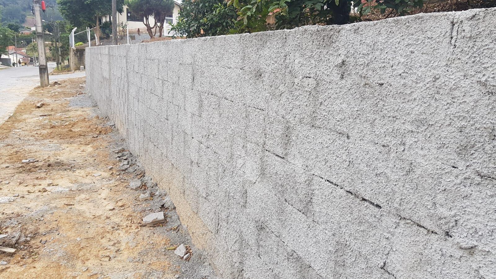 Administração de Ituporanga vai construir 19 muros de contenção no Loteamento Irmã Paulina