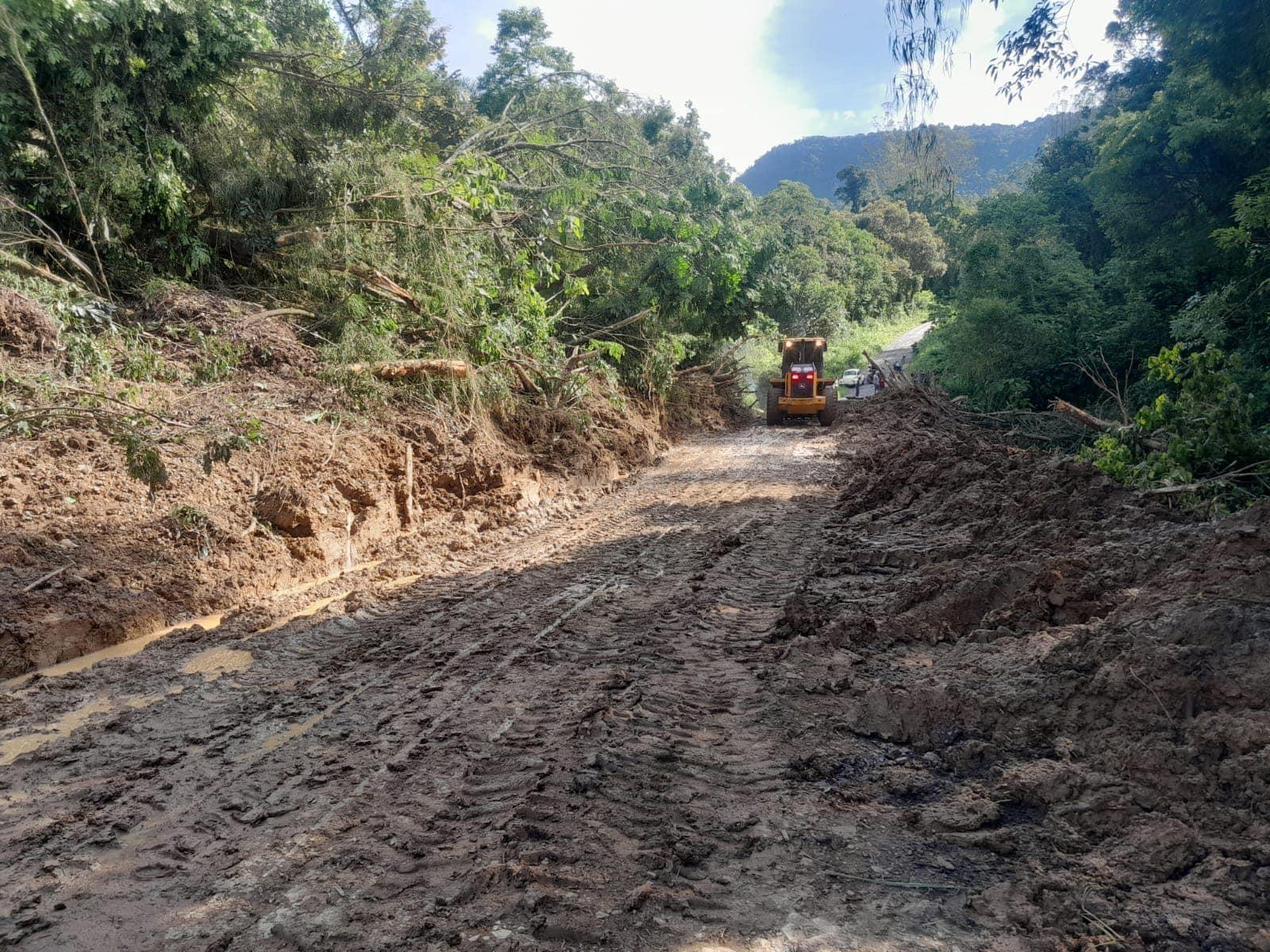 Administração de Petrolândia trabalha para deixar todos os moradores com acesso após as fortes chuvas