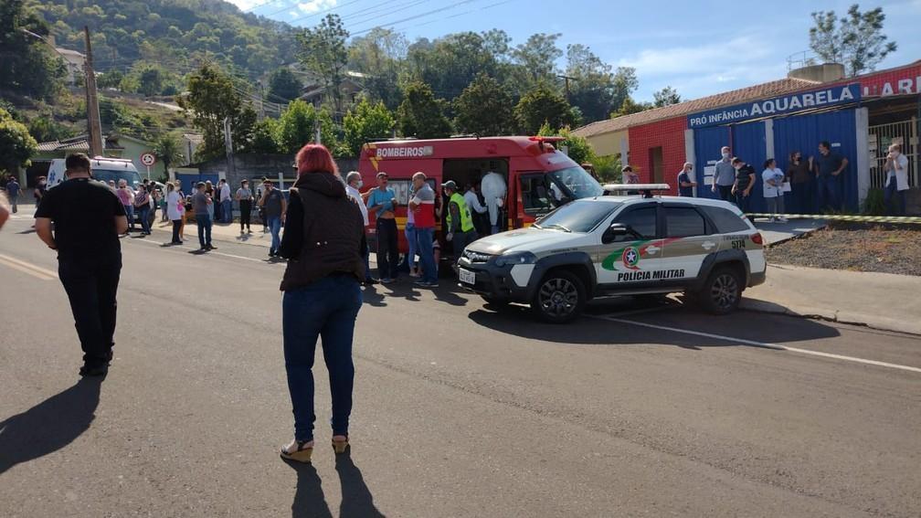 Adolescente invade escola e mata crianças em Saudades no Oeste de SC, diz polícia
