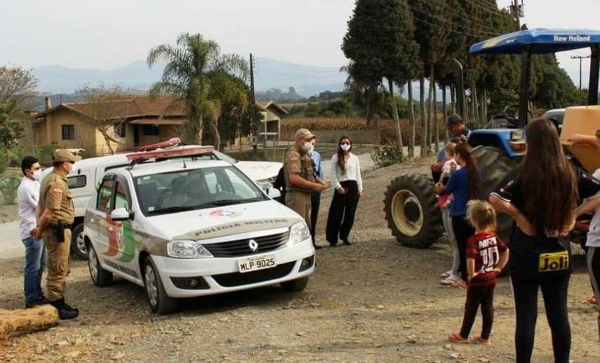 Agricultores começam a receber orientações sobre normas de controle sanitário para a contratação da mão de obra rural