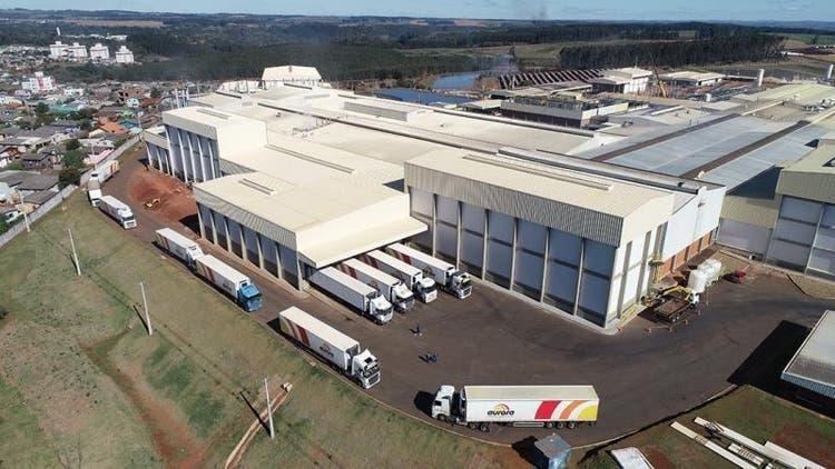 Agroindústrias de SC vão manter níveis de produção mas sindicatos pedem redução