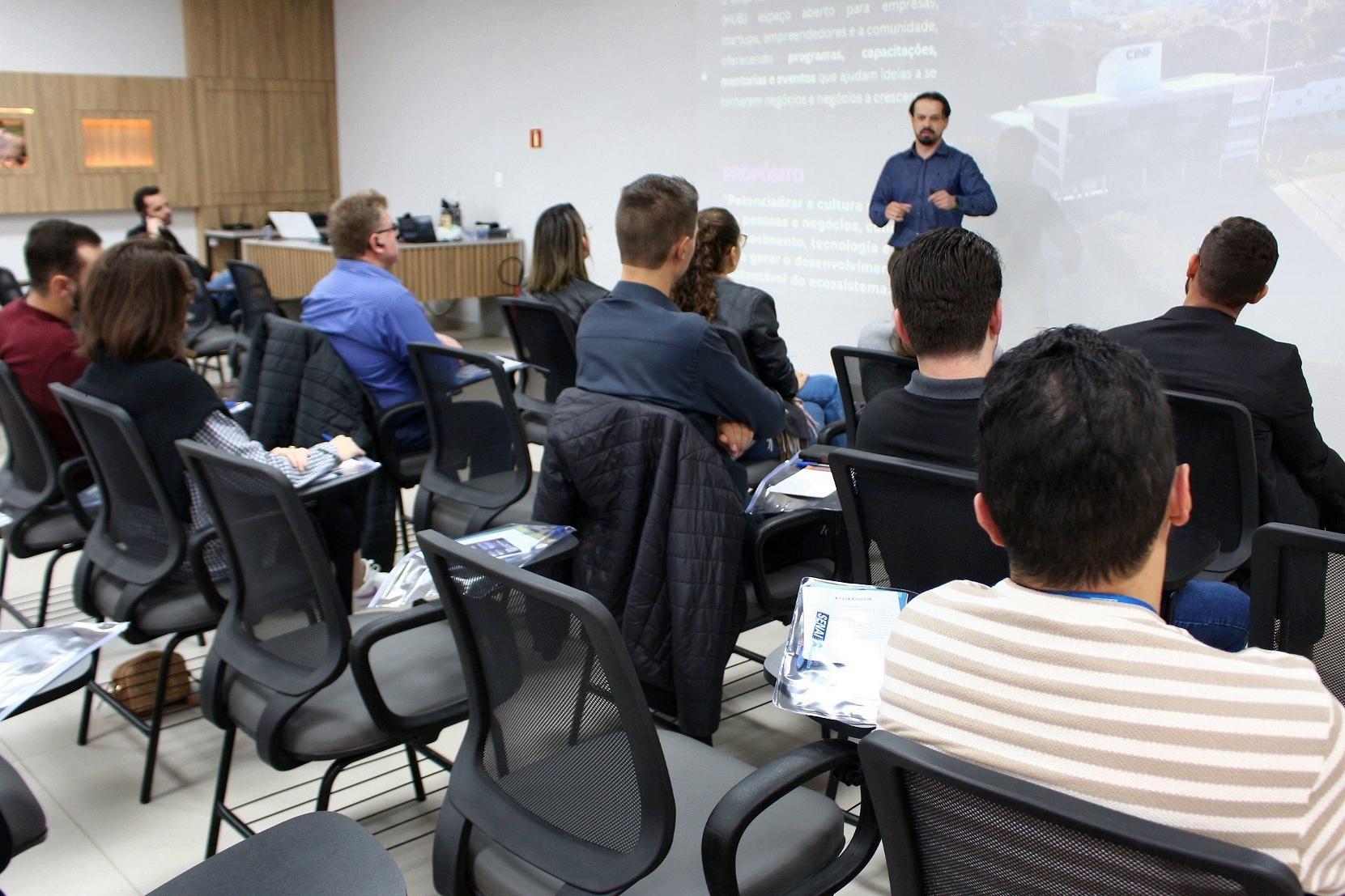 Agrolândia recebe palestras sobre inovação para micro e pequenas empresas