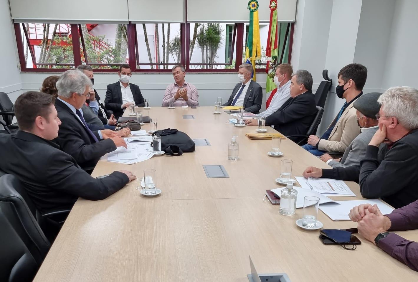 Alto Vale receberá investimento em energia elétrica para expansão de indústrias da região