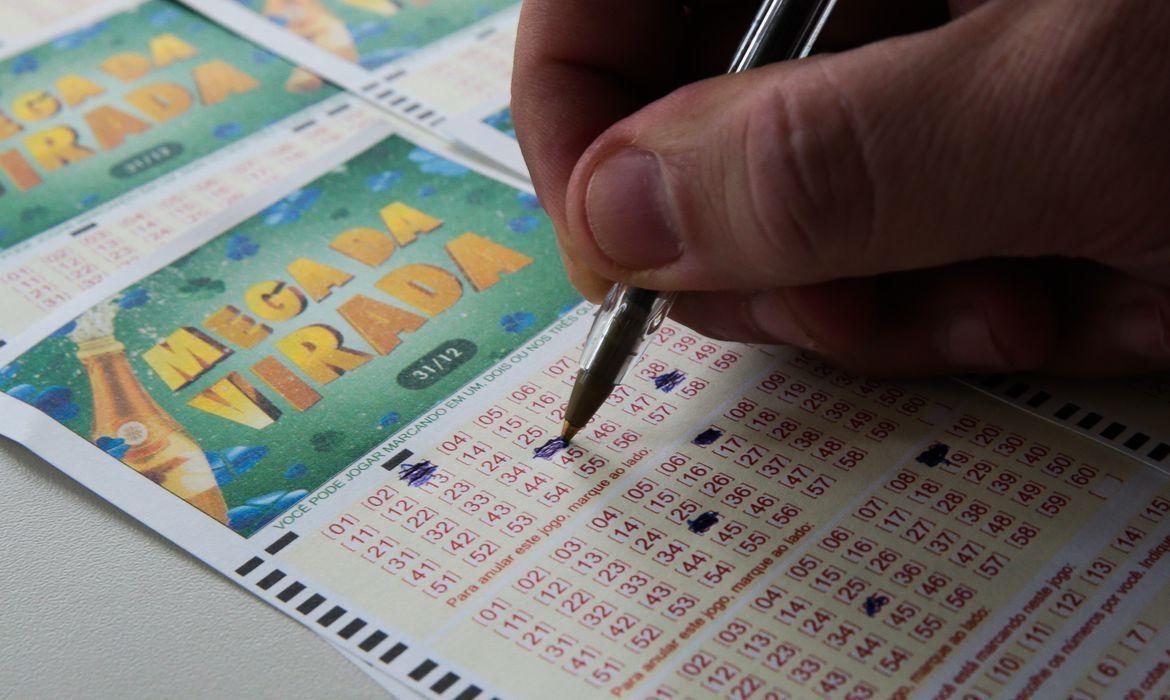 Apostador tem até sexta para jogar na Mega da Virada