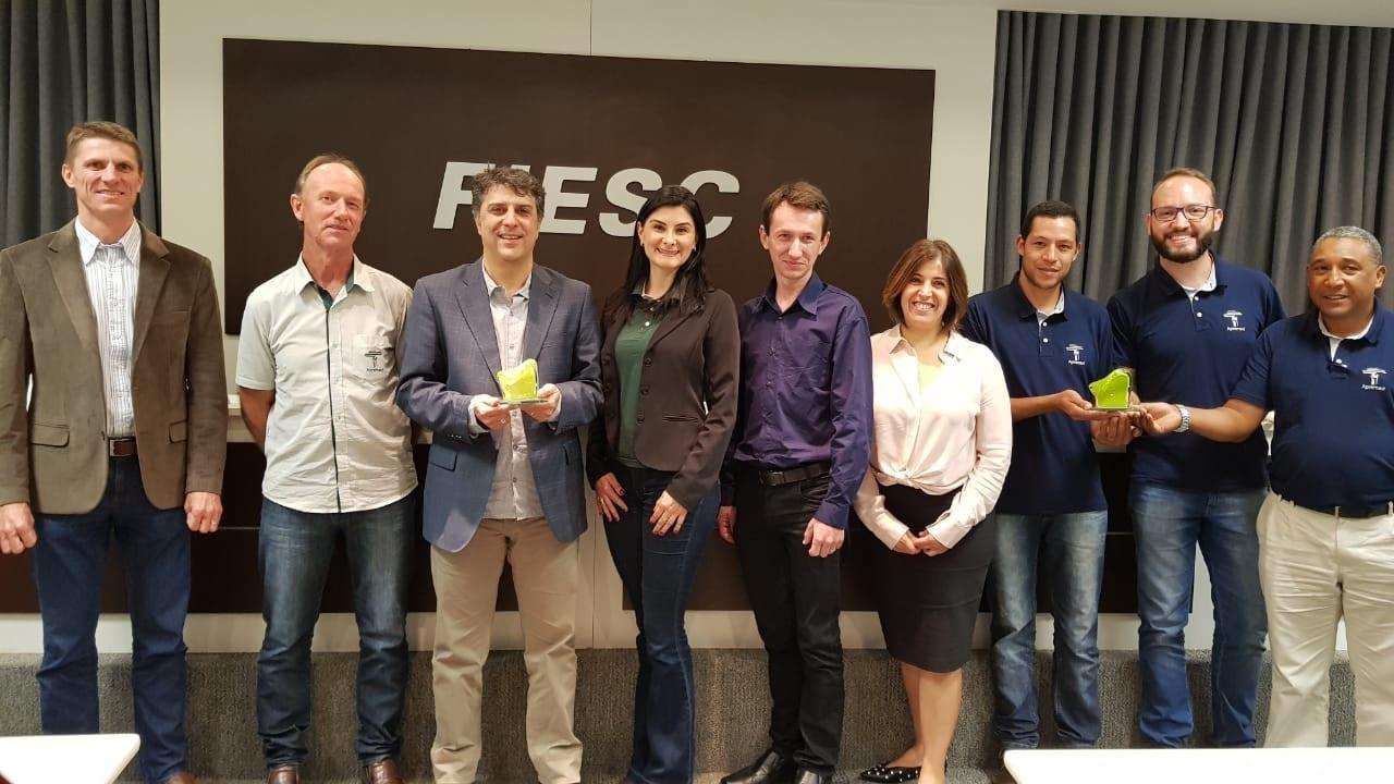 Apremavi recebe Troféu Onda Verde