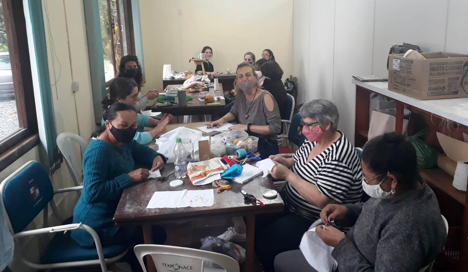 Artesãos de Ituporanga passam por capacitação