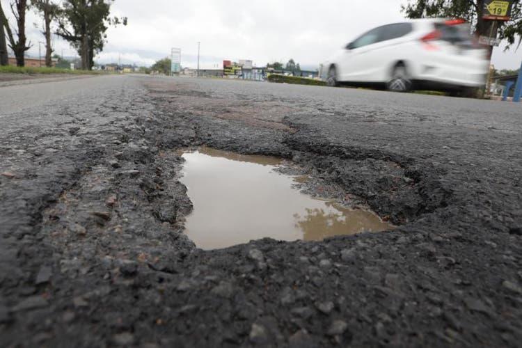 Assinada ordem de serviço para tapa-buracos na BR-470, no Vale do Itajaí