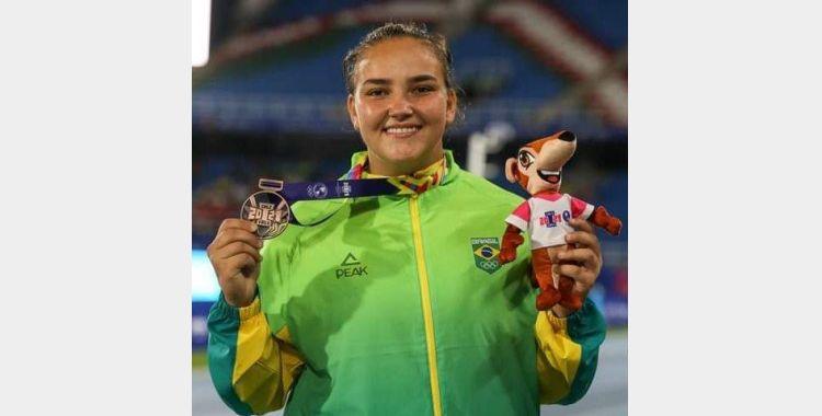 Atalantense Milena Sens é convocada para seleção brasileira de atletismo