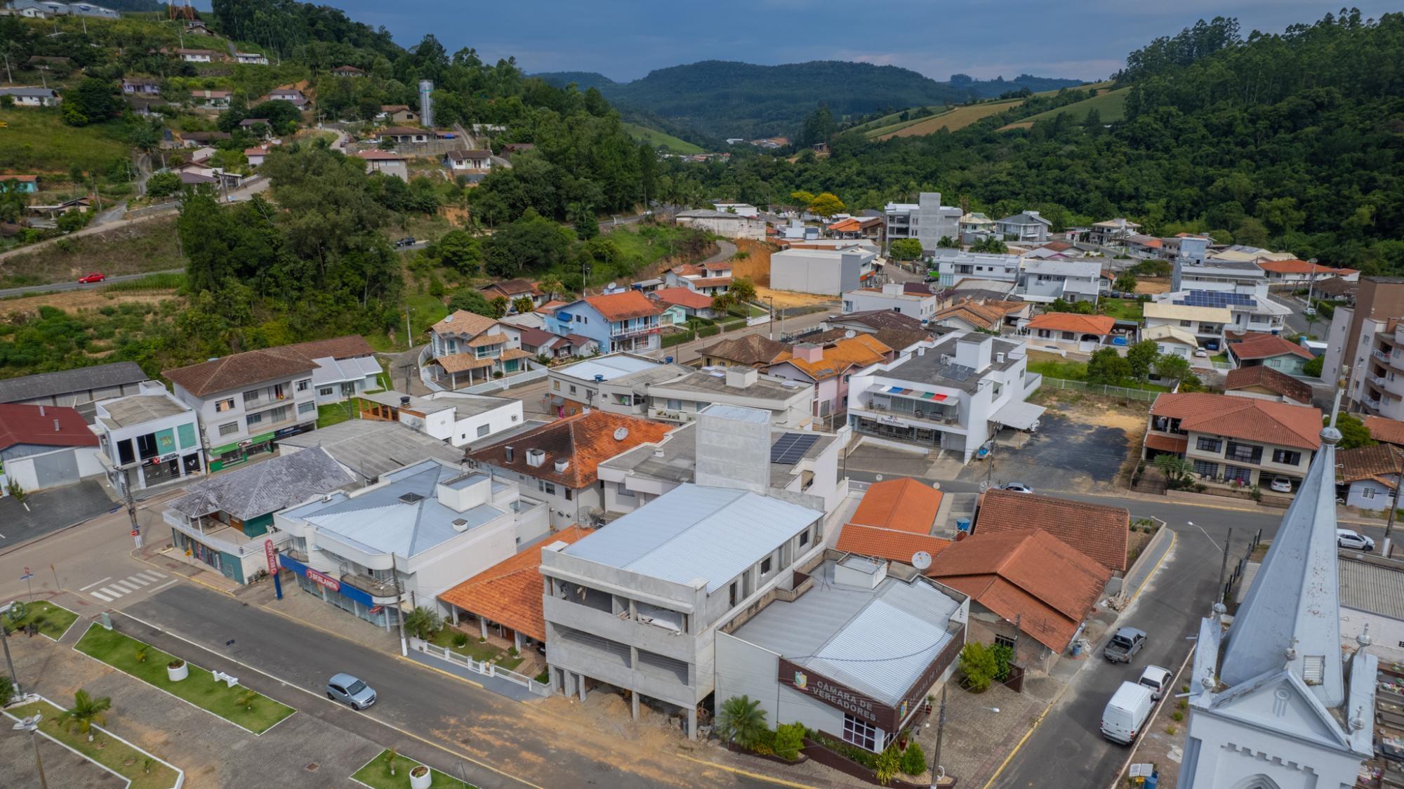 Ato cívico e feira de artesanato de Aurora são cancelados devido à previsão de chuvas