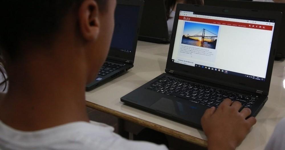 Aulas virtuais começam na próxima semana na rede estadual de ensino na Região da Cebola