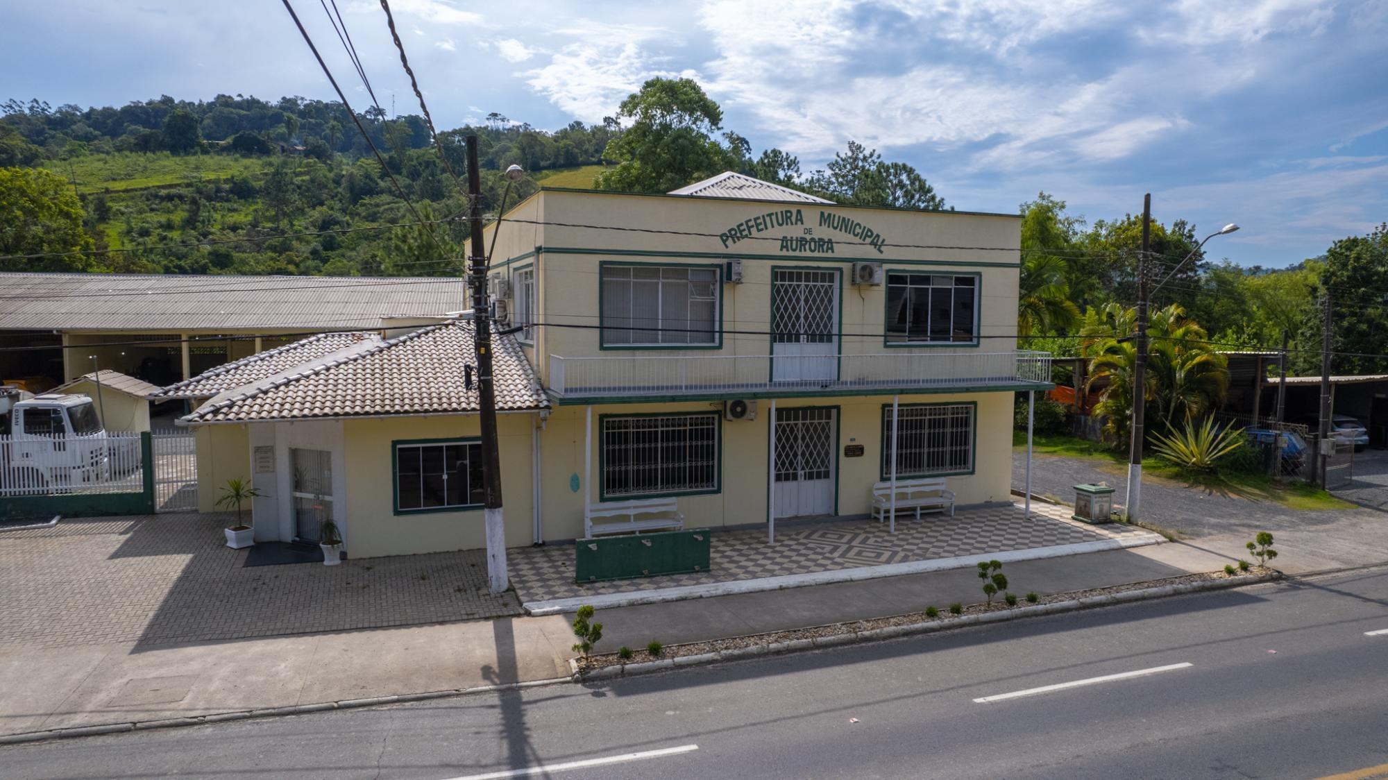Aurora intensifica manutenção de estradas e busca recursos em Brasília