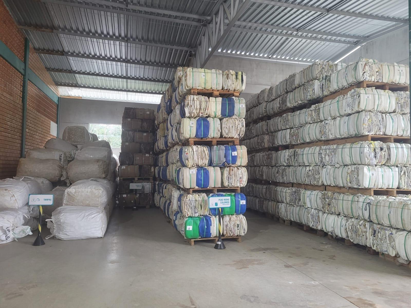 Aurora realiza coleta de embalagens vazias de agrotóxicos nesta terça-feira (03)