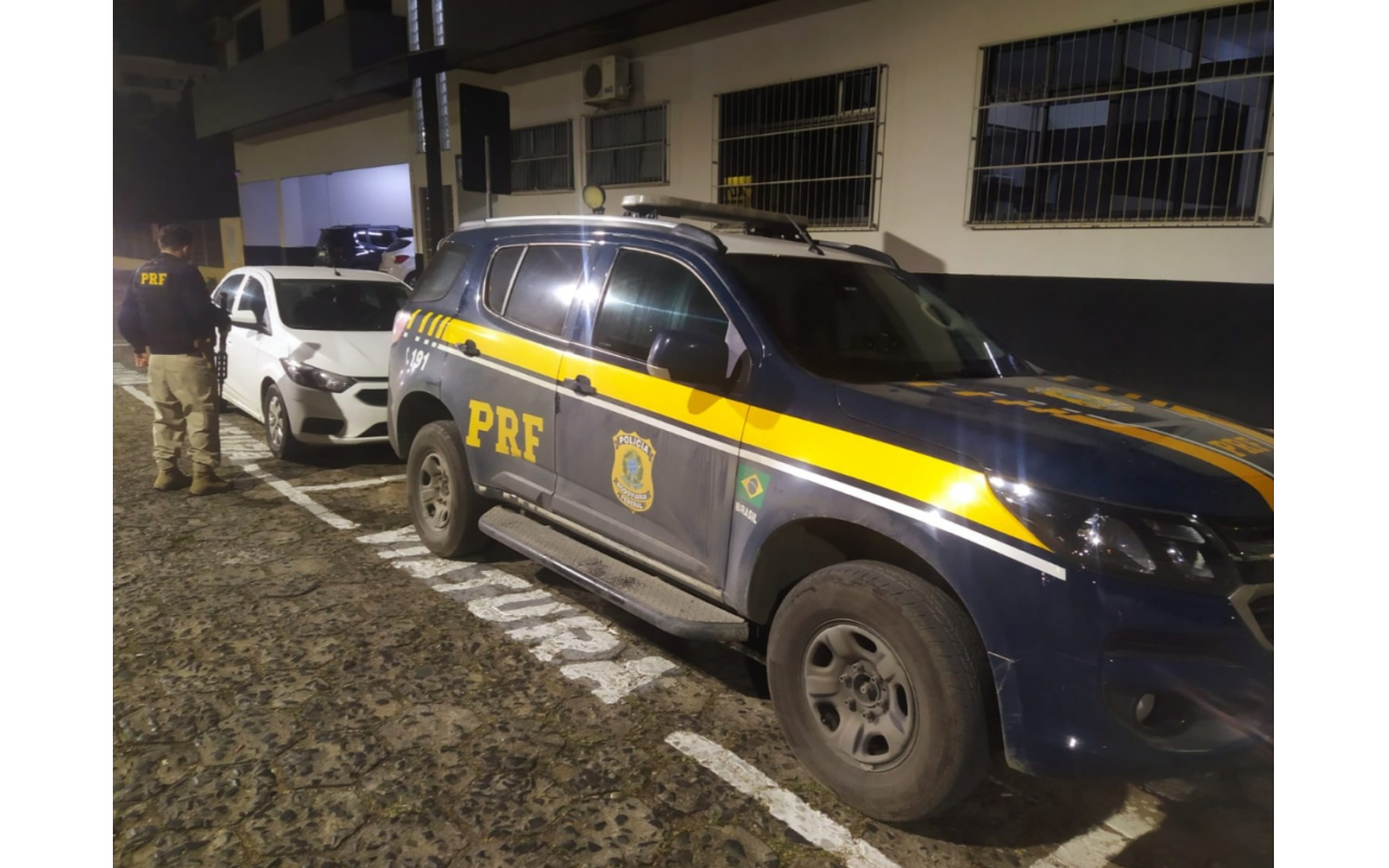 Automóvel locado há dois anos e não devolvido é recuperado na BR-470 em Rio do Sul