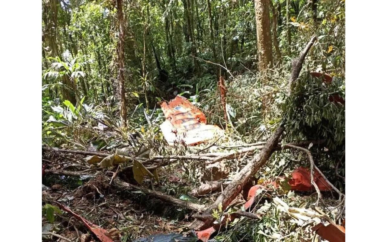 Avião da FAB que estava desaparecido desde ontem, sexta (4), é encontrado em SC; dois ocupantes morreram
