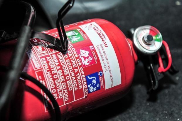 Ministério das Cidades pede novo prazo para cobrança por extintores ABC