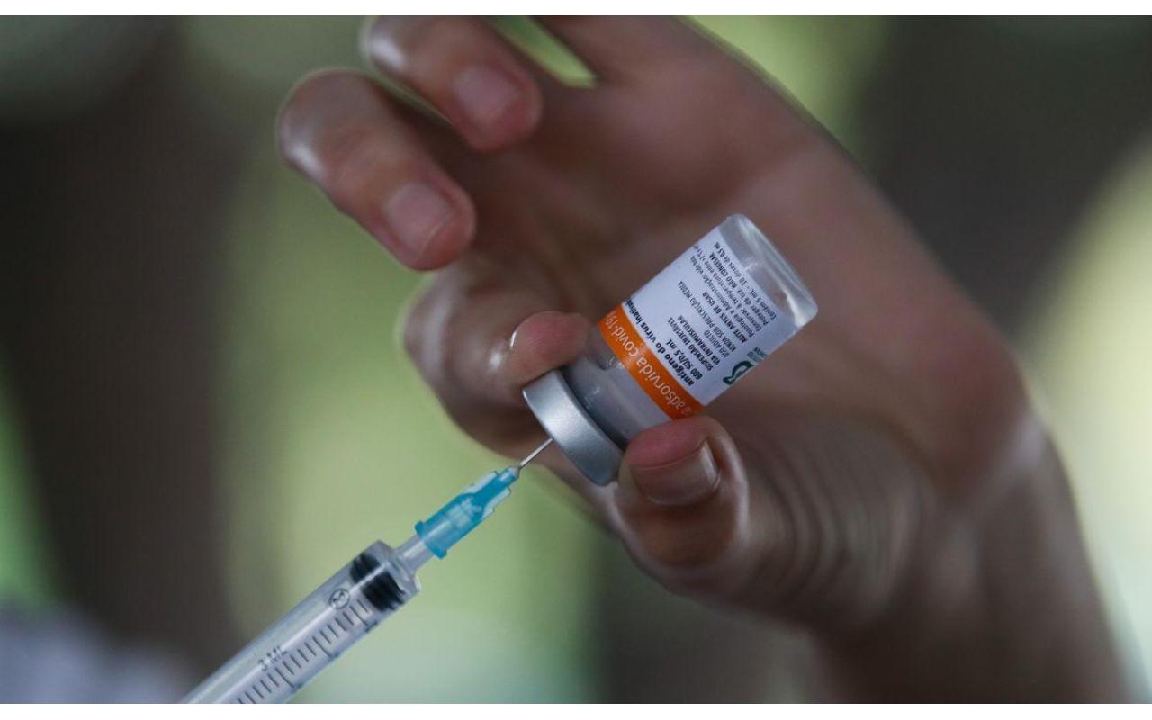 Baixa procura pela vacina contra Covid preocupa Secretaria de Saúde de Aurora