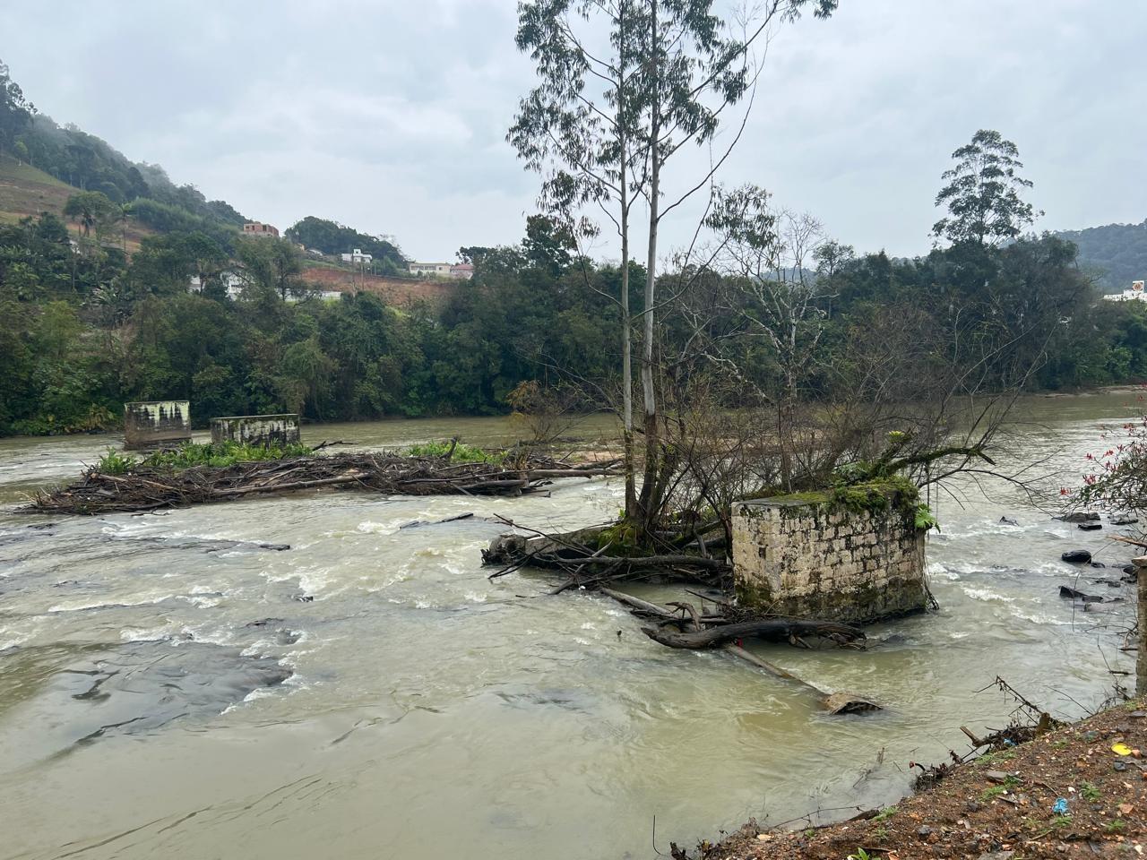 Bancos de areia no Rio Itajaí do Sul preocupam a Defesa Civil de Ituporanga