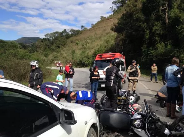 Acidente com feridos interrompe BR-282 em Alfredo Wagner