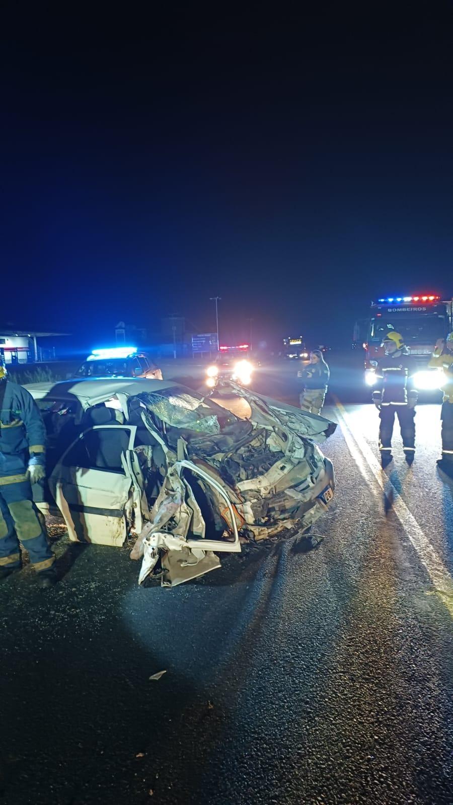 Bebê fica gravemente ferido em colisão frontal na BR-470