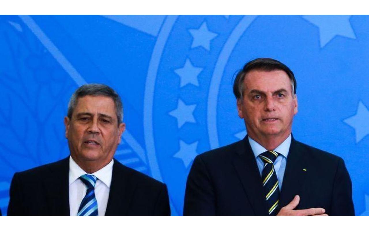 Bolsonaro pretende anunciar Braga Neto como candidato a vice-presidente em sua chapa nas eleições deste ano